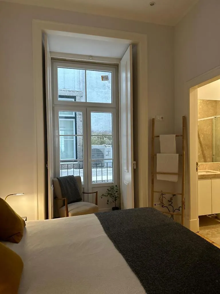 Апартаменты Apartamento Agradavel No Centro Historico De Lisboa  Лиссабон