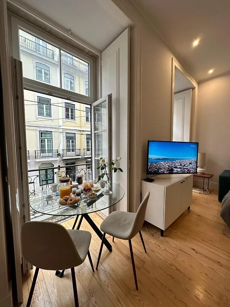 Апартаменты Apartamento Agradavel No Centro Historico De Lisboa